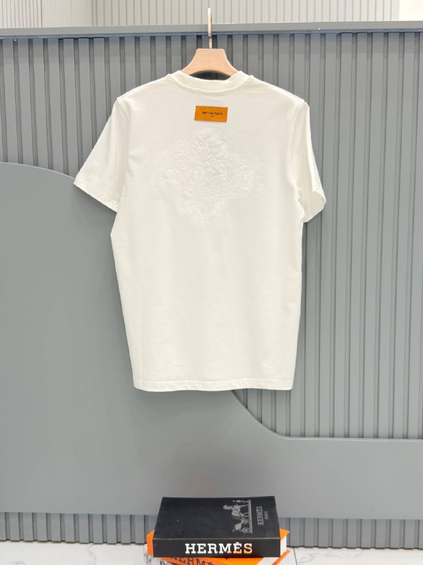Apparel — TGFPAI2m3I78 view