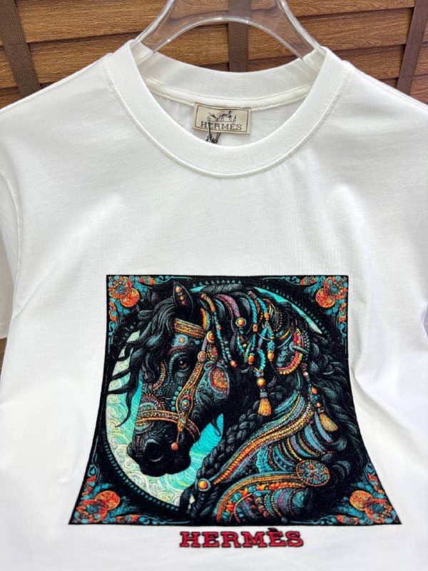 Apparel — TGFXiqhHvi4- view