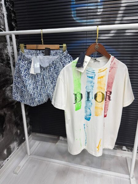 Apparel — TGFY4fKq3FdE view 3