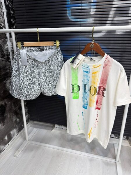 Apparel — TGFY4fKq3FdE view 7