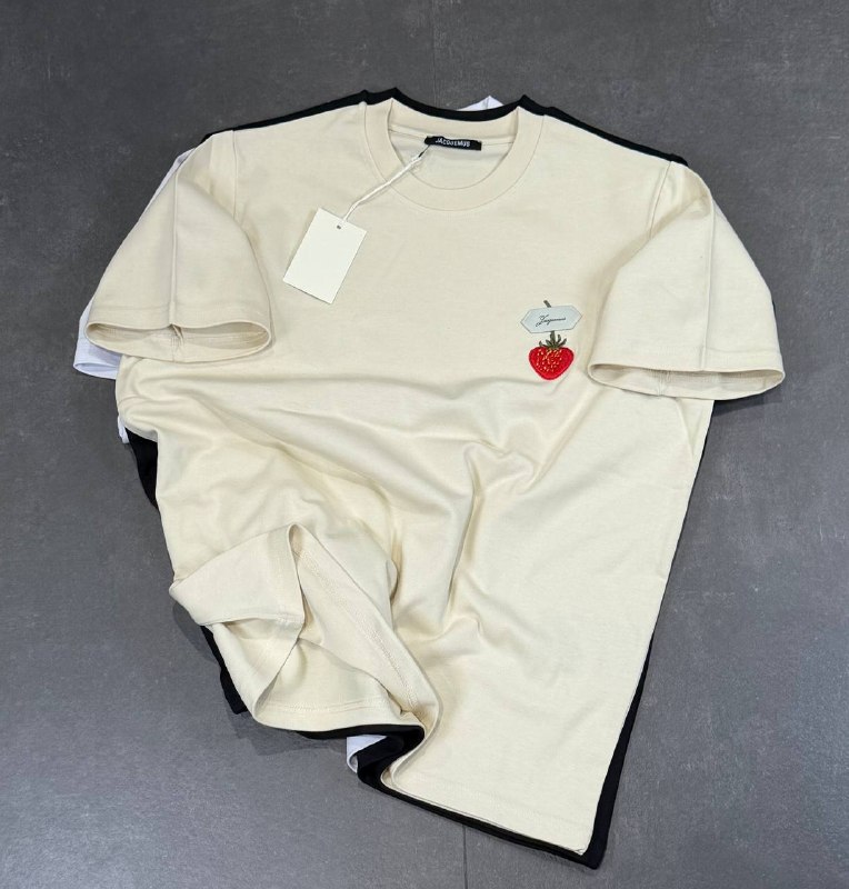 Apparel — TGFbtkacgOgZ view