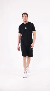 Apparel — TGFdDMQsfKq4