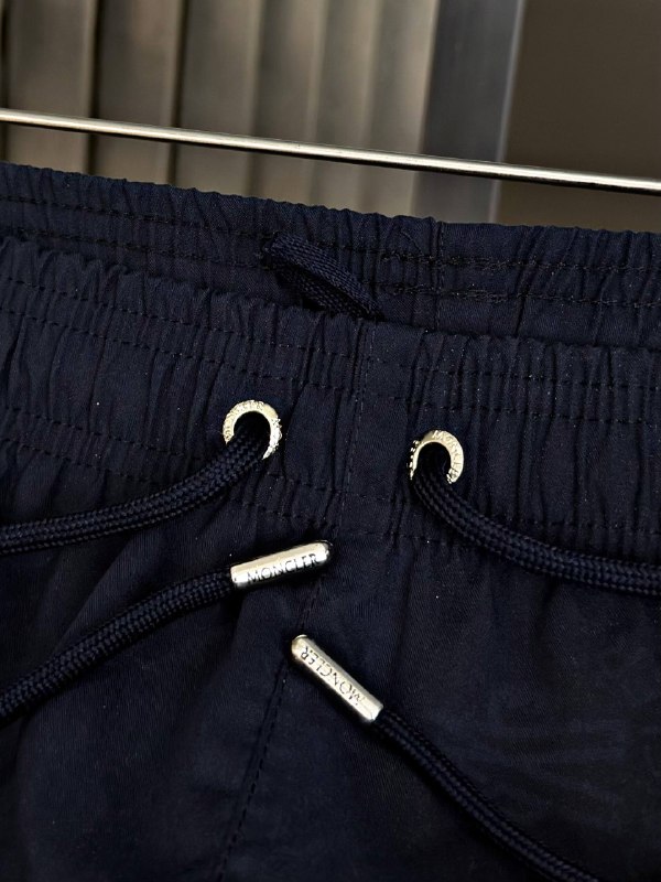 Apparel — TGFe0QjMSsnO view