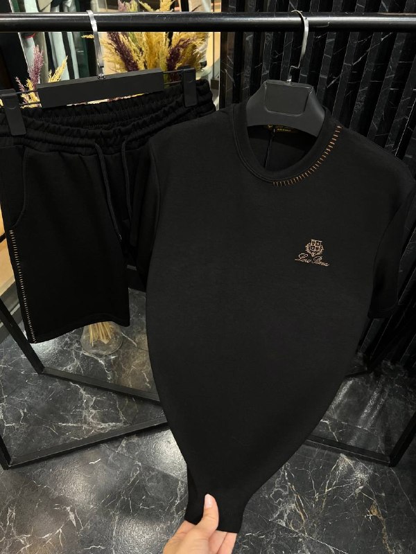 Apparel — TGFf21qdNcSZ