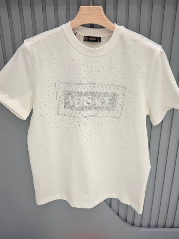 Apparel — TGFk2VePMRsR view