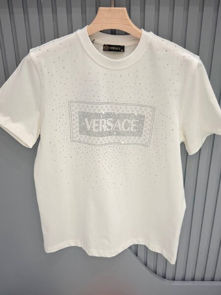 Apparel — TGFk2VePMRsR view 2