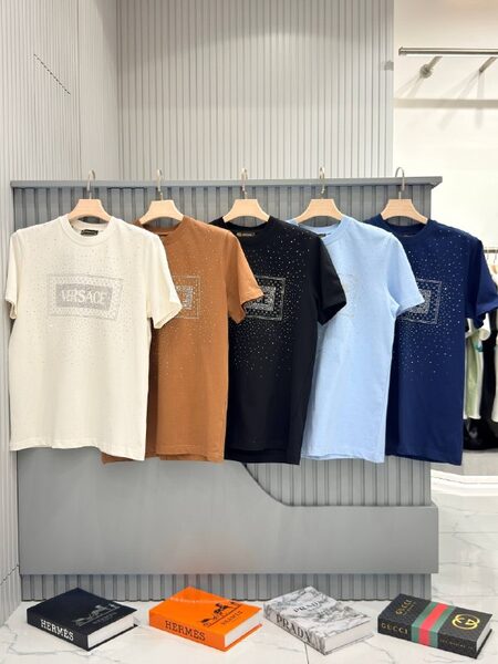 Apparel — TGFk2VePMRsR view 3