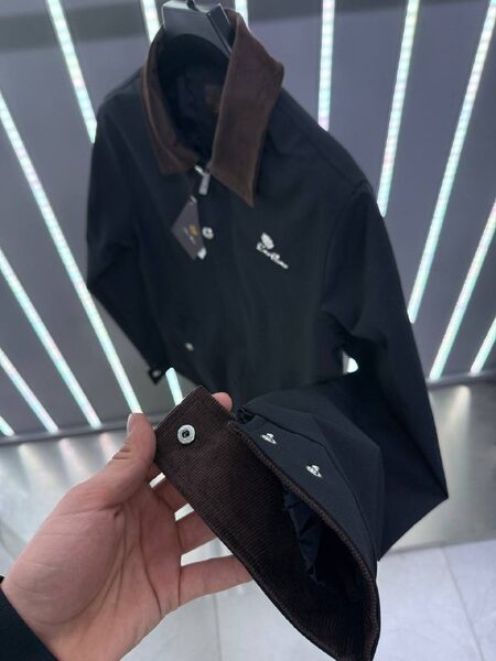 Apparel — TGG26KWtKxvp view 3