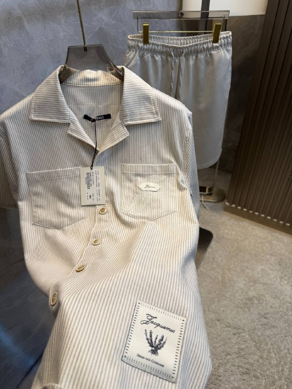Apparel — TGG54JzFcaC2 view