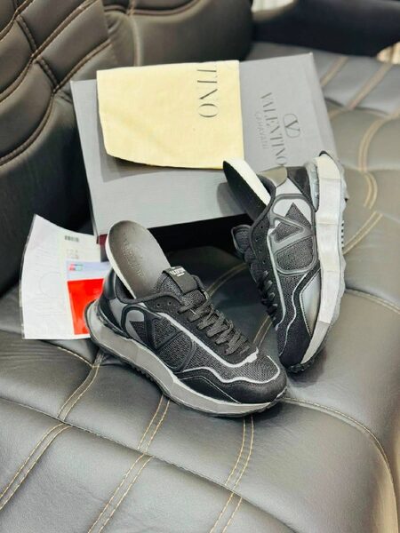 Men's Sneakers — TGGDUml4M1oj view 4