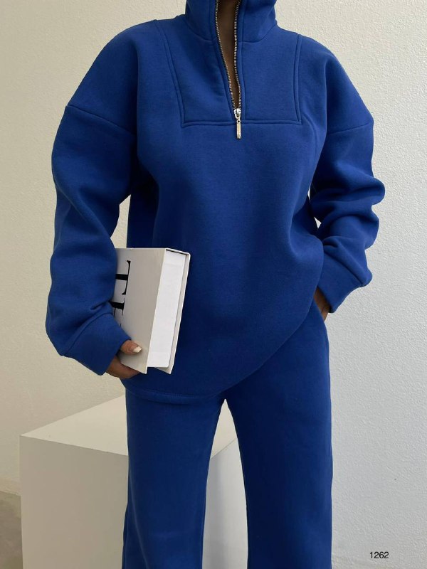 Apparel — TGGQon19Z9ks view