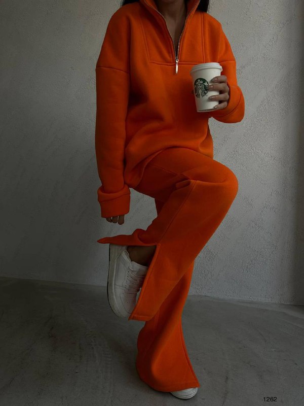Apparel — TGGQon19Z9ks view