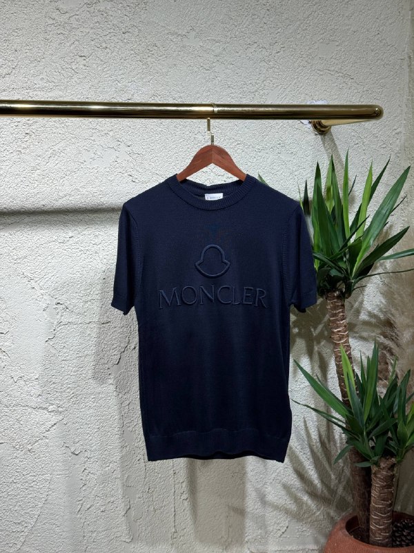Apparel — TGGQxKj46fNI