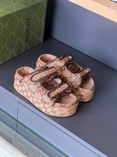Women's Shoes — TGGTm1lKr8e1