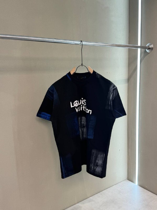 Apparel — TGGTsniBkm94