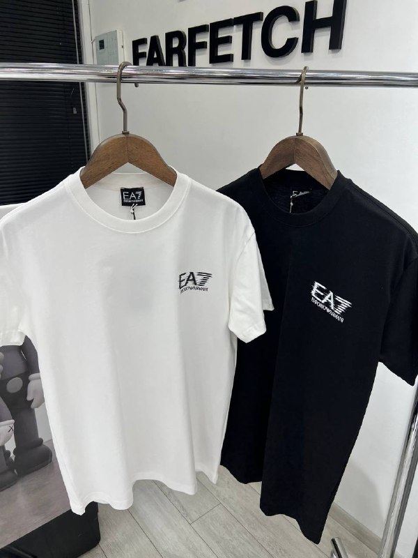 Apparel — TGGXda8fjpsU