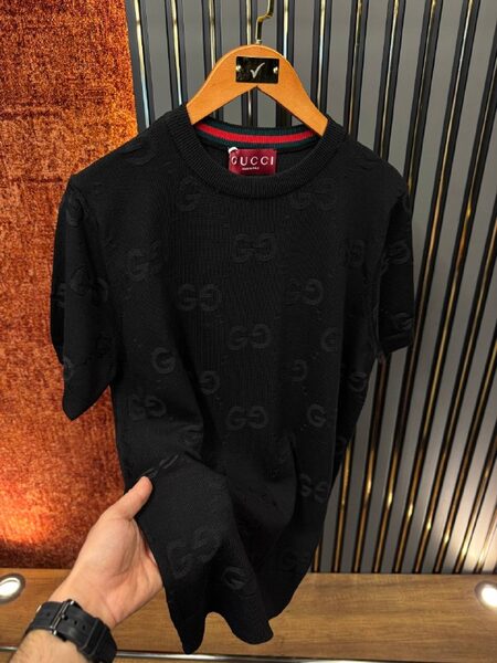 Apparel — TGGcQlvbd1Qy view 2