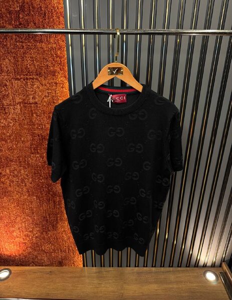 Apparel — TGGcQlvbd1Qy view 3