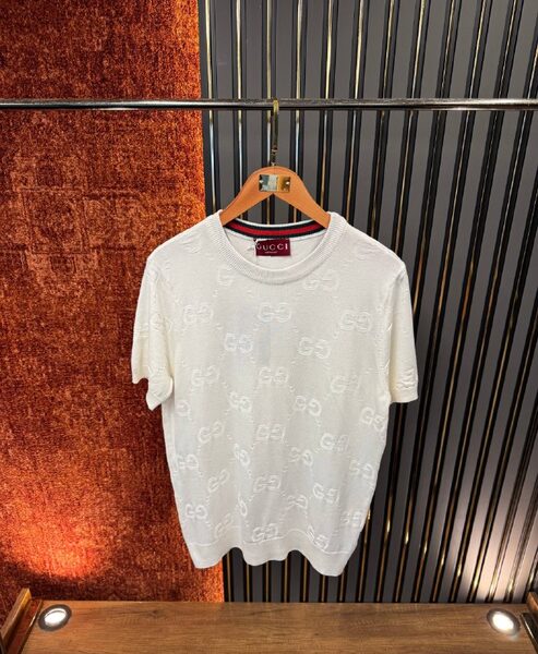 Apparel — TGGcQlvbd1Qy view 5