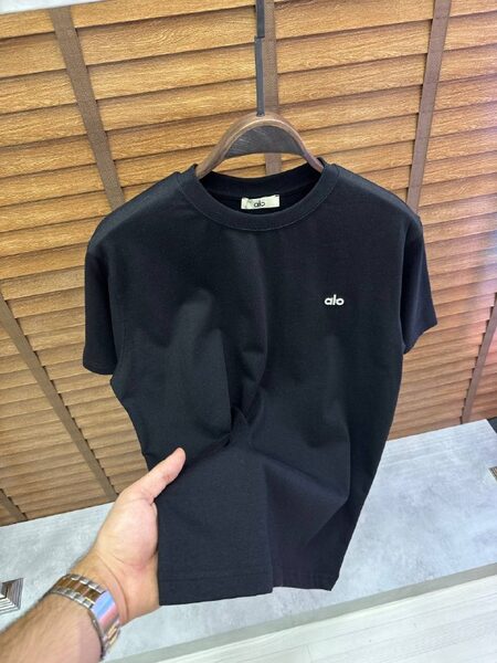 Apparel — TGGh_RTDkKwc view 3