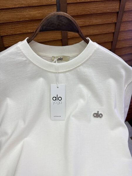 Apparel — TGGh_RTDkKwc view 6