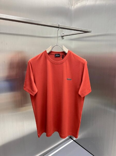 Apparel — TGGkOl3ByZog