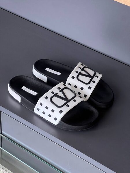 Men's Sneakers — TGGmzsLTalVS