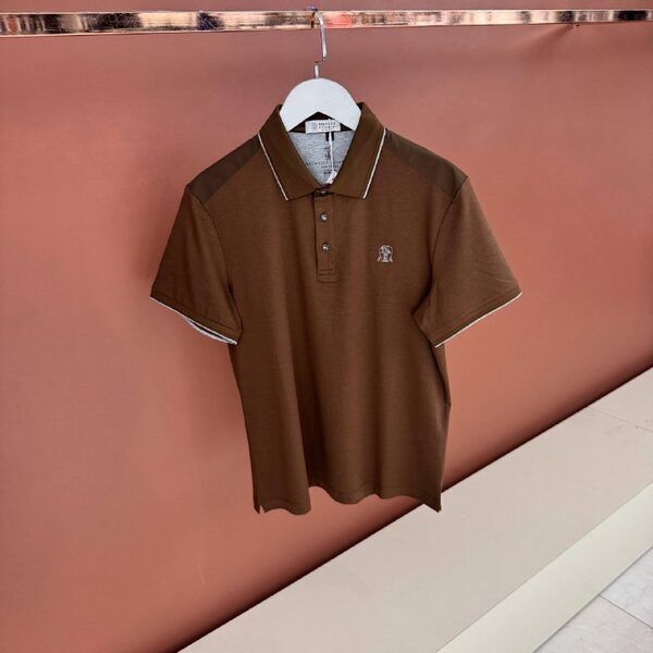 Apparel — TGGwpQm9r5XE view 5