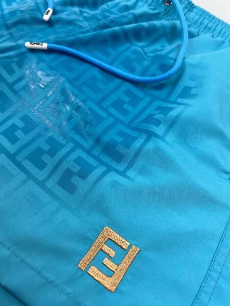 Apparel — TGGz1x_xkkDU view 6