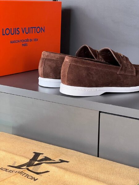 Men's Sneakers — TGHIu65HaZTi view 3