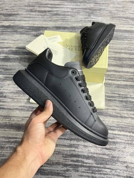 Men's Sneakers — TGHJK2tJzVFQ view 5