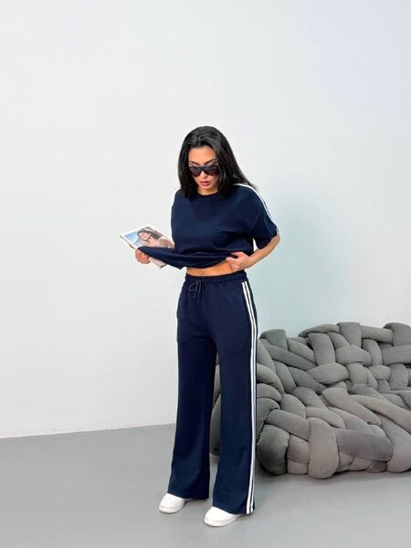 Apparel — TGHNKXzZtC2A view 2