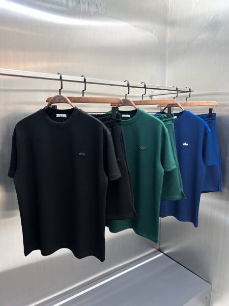Apparel — TGHYZjgRieGl