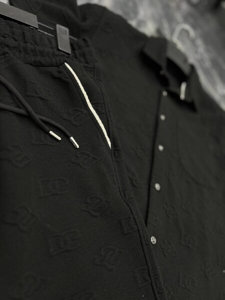 Apparel — TGHcRSGu47rq view 6
