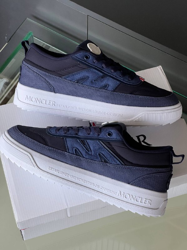 Men's Sneakers — TGHfK0W56yS4 view