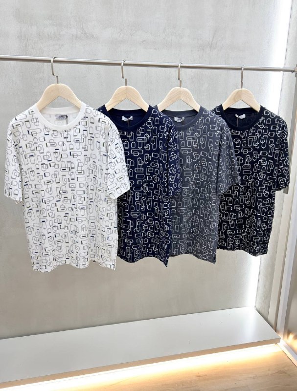 Apparel — TGHkvQnqA9Hq