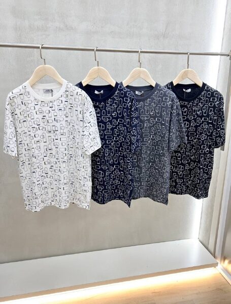 Apparel — TGHkvQnqA9Hq