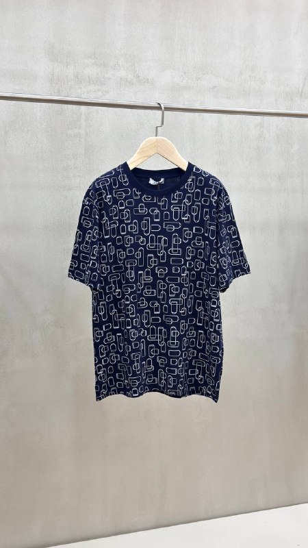 Apparel — TGHkvQnqA9Hq view