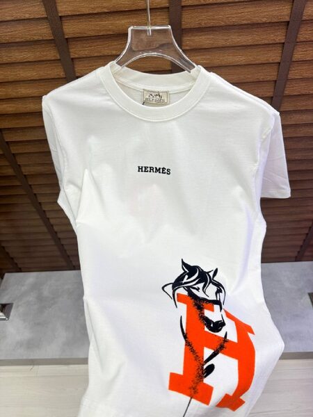 Apparel — TGHopgUcZPvQ