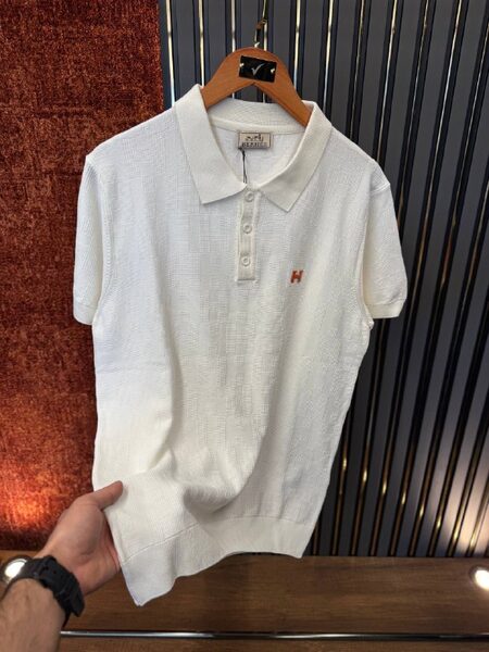 Apparel — TGHqQ-vuU_Hj view 3