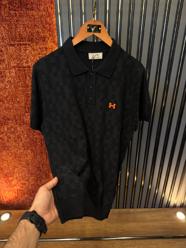 Apparel — TGHqQ-vuU_Hj view