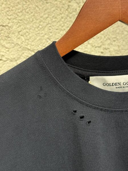 Apparel — TGHrvrLy3HuY view 3
