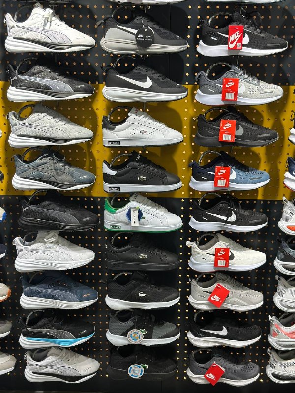 Men's Sneakers — TGI3j942x1q9 view
