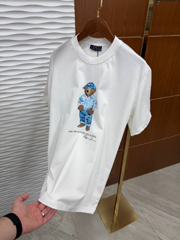 Apparel — TGI4wGueHJaC view