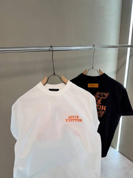 Apparel — TGI9AnBKfq7V view 6