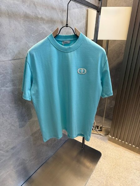 Apparel — TGILgLC2xy0F view 2