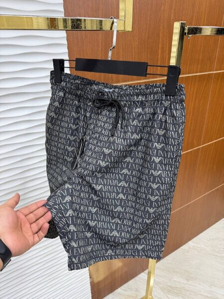Apparel — TGIMj3d4VQYw view 2