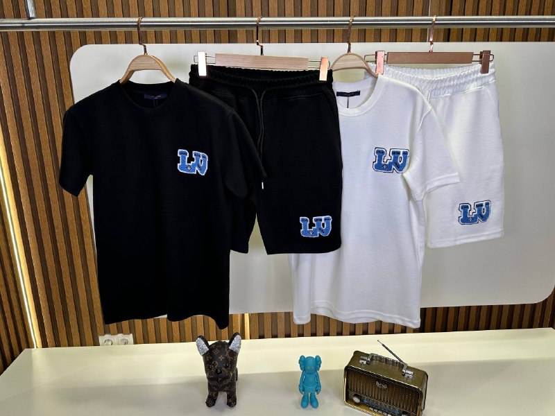 Apparel — TGIN6doCQSrt