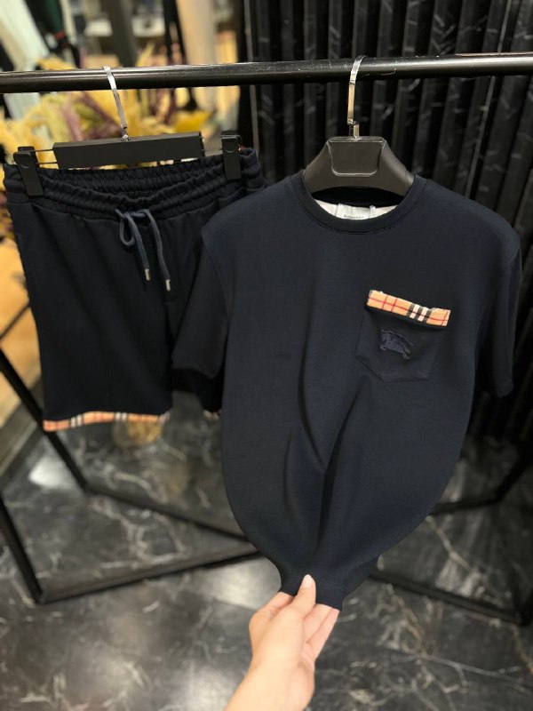 Apparel — TGIPqnmqJqSf