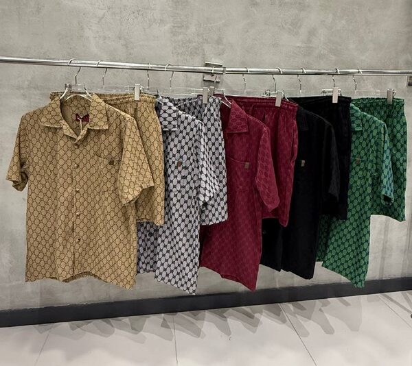 Apparel — TGIf-U_k89VD view 2
